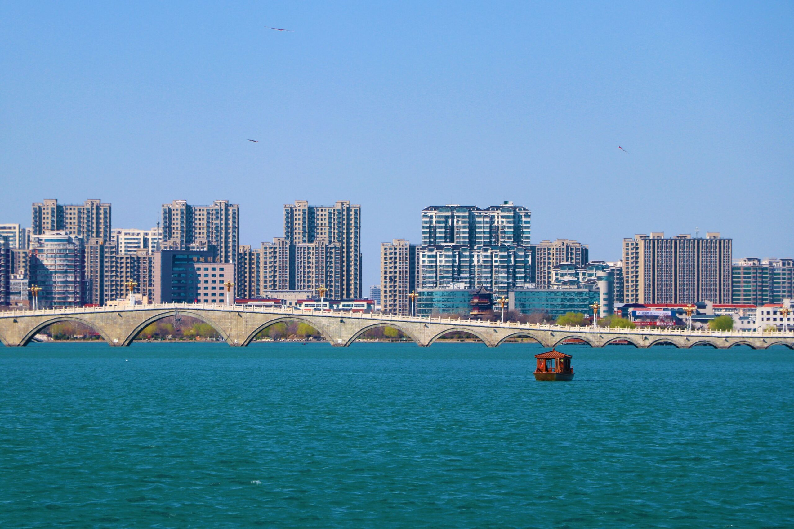 Dongchang Lake Cruise